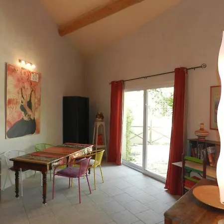בית נופש Sleeps 5 Pool Wifi *